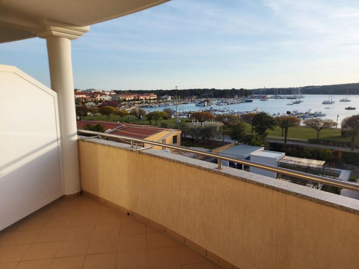 Emma Demarin Apartments Медулин Экстерьер фото